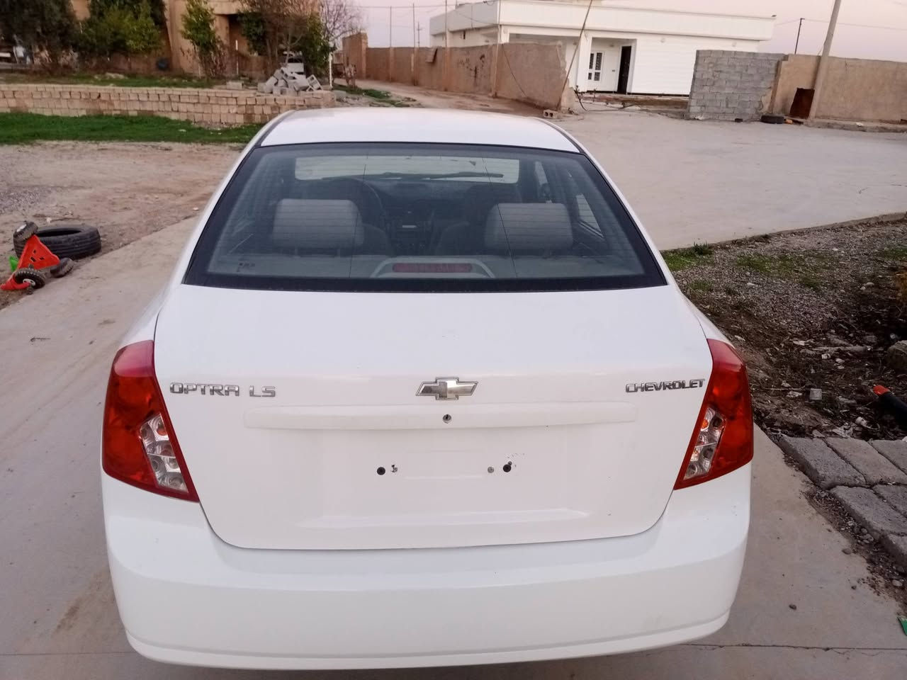 السلام عليكم اوبترا 2009مزاد سيارة جديدة بدون صبغ عدا رش بالجاملغ والدوسه محرك گير تبريد صدر تايرات كلها جديد إدامه كامله للسيارة سعر ٥٧ مجال مكان كركوك رقم *********** // ***********
