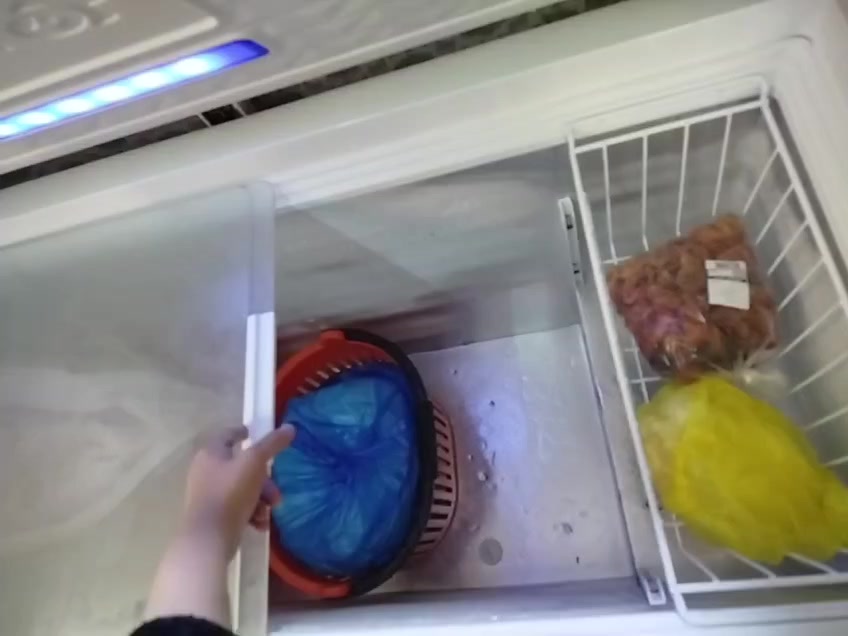 ثلاجه اربع بيبان 600
المجمده  16قدم 400
ثلاجه زغيره 75


**إذا كنت صاحب هذا الإعلان وتريد حذفه لأي سبب، رجاءا أرسل رسالة إلى الدعم الفني**