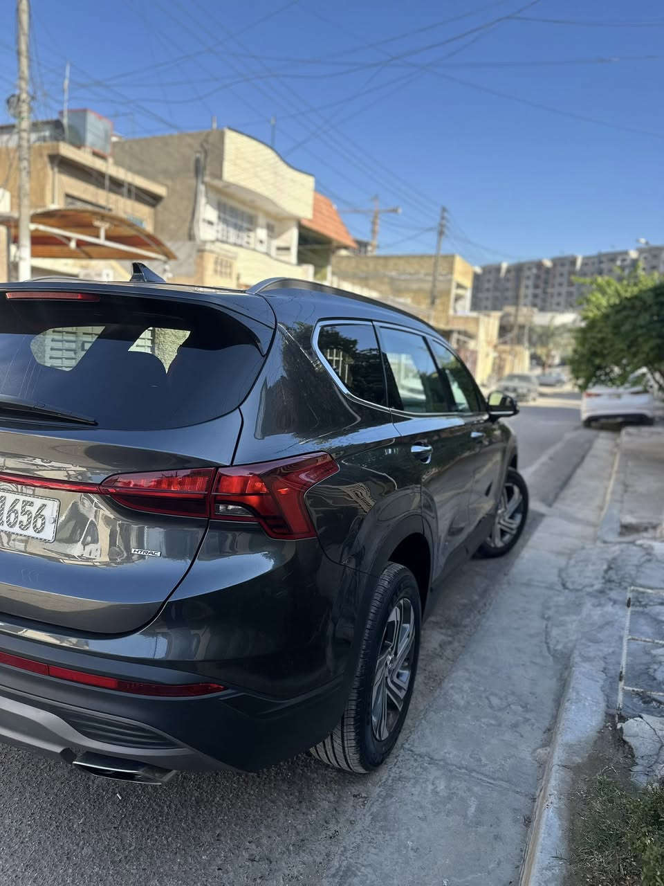 سلام عليكم
للبيع سنتافيه موديل 2023
 المواصفات تشغيل عن بعد 
بصمه تشغيل+ ابواب
كشن كهرباء
كشنات مخمل 
اشاير مري 
جنطه كهرباء 
محرك ٢٥٠٠
ماشئ امريكا 10 وهسه ماشي 25 سياره عل ايدي 
سايد بريك بصمه 
رادارات  اماميه + خلفيه 
بريك توقف ذاتي عند الاقتراب 
مانع انحدار 
٤ انظمه قياده 
اوتو هولد 
شاشه ابل كار بلي الحجم الكبير
وباقي المواصفات المعروفه حادثها سرقه بنيد و رجع نفس لون 
المكان بغداد السيارة 
رقم بغداد بسمي 
*********** واتساب بي
