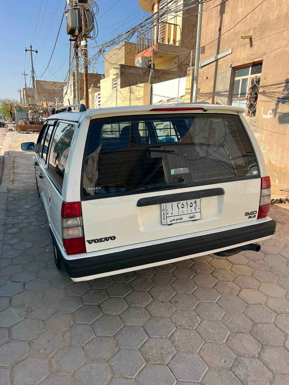 سلام عليكم
فالفو مديل 1997 940
كير ومحرك مكفول 
حداديه جديده 
تخم تاير جديد 
تبريد ثلج 
سياره ماعايزه شي الله شاهد 
مكان نجف 

‭***********‬
