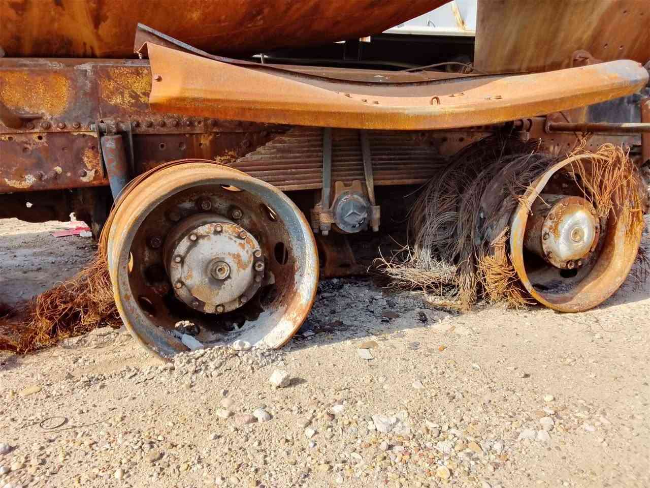 معرض الوان لتجارة السيارات والمعدات الثقيلة يرحب بكم
باادارة الأخوين الحاج مزاحم الحلبوسي وصلاح الحلبوسي
العنوان الانبار الفلوجة الخط السريع
*********** صلاح الحلبوسي
*********** صلاح الحلبوسي
*********** عبود الدليمي
*********** عبود الدليمي
اكسورات 
ارقام وسنوية 
اكتروس ارقام+شاصي
