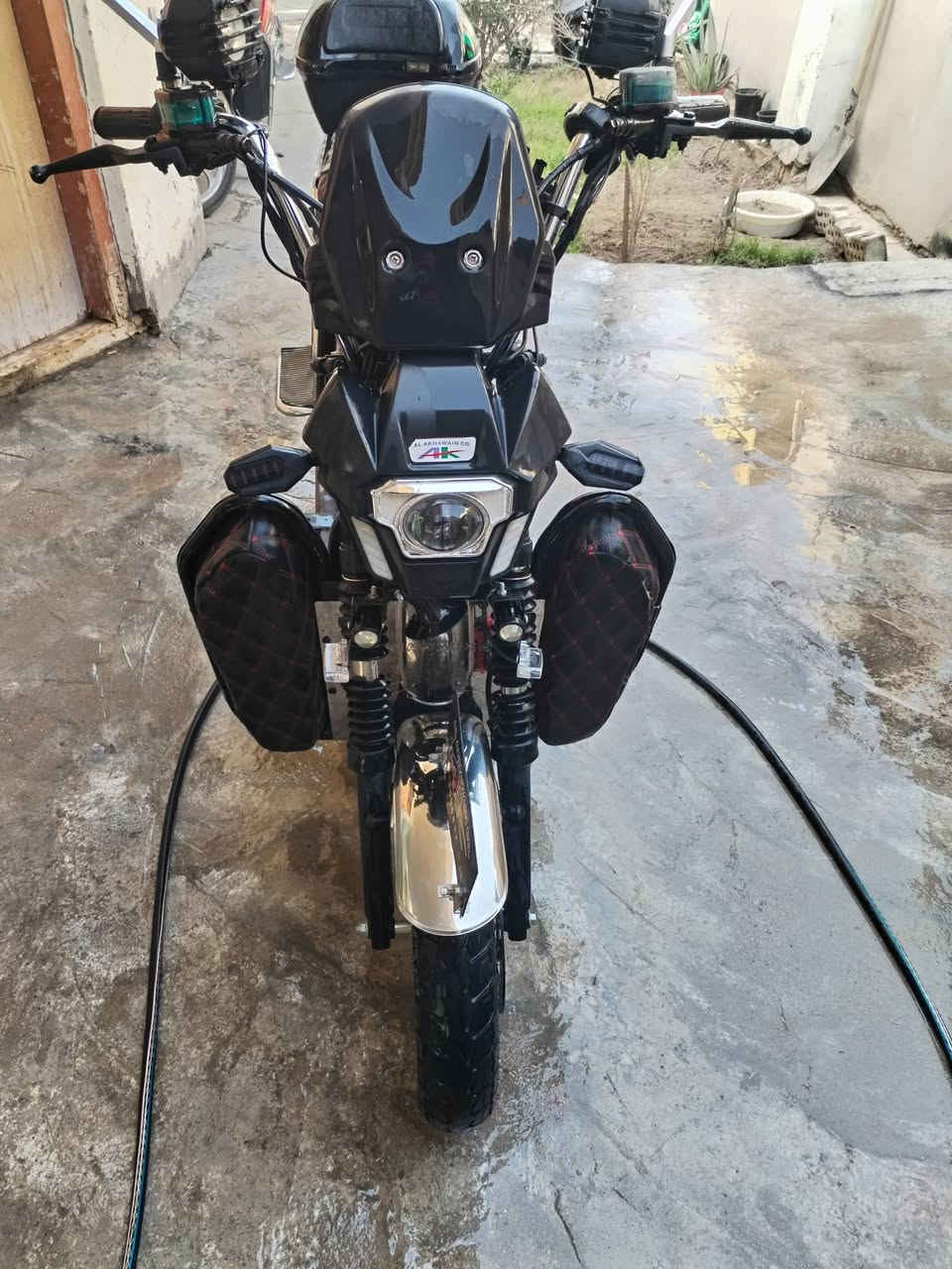 دراجة للبيع الخوين موديل 25بصمه6بطاريات بطاريات  جدد قبل شهر شادهن يقرن 11بصمة يدوي جهاز  سرقة كهرباىيات شقالة دراجة نضيفه سعر  600وبيهة مجال ***********
