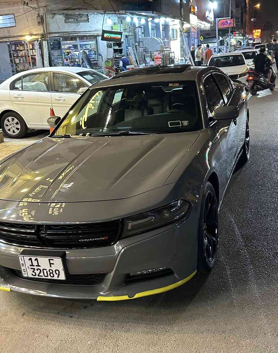 جارجر  للبيع  مديل 2019 xst محرك 3.600 ___  ماشيه 92  km
حادث سياره  باب صدر  معدل ع بارد  لون سمنتي  صور الحادث ويه الصور 

سلايت : مري قلاب :  حساس خلفي ؛ كشنات جلد تدفئه تبريد  ؛ رادار  جانبي  

السعر 230$   

العنوان  بغداد الاعظميه🙏

اخي سوك كلشي بي  الله  يرزق جميع يارب  

 للاستفسار اكثر 

***********

