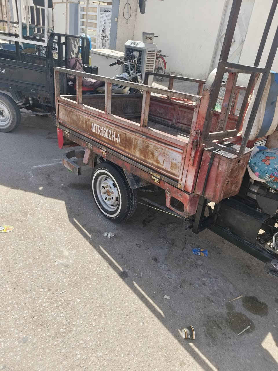للبيع ستوته رقم بدون راعي رقم ابيض***********
