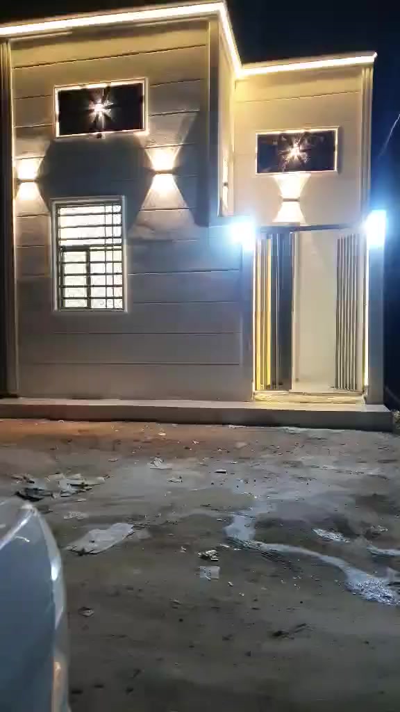 بيت مساحه 65م خلف بانزين خانه بركات الغدير مشمول بالتطويب غرفه وصاله ومطبخ وستقبال كاشي سيراميك سقوف فول السعر 25 مع المجال ***********
