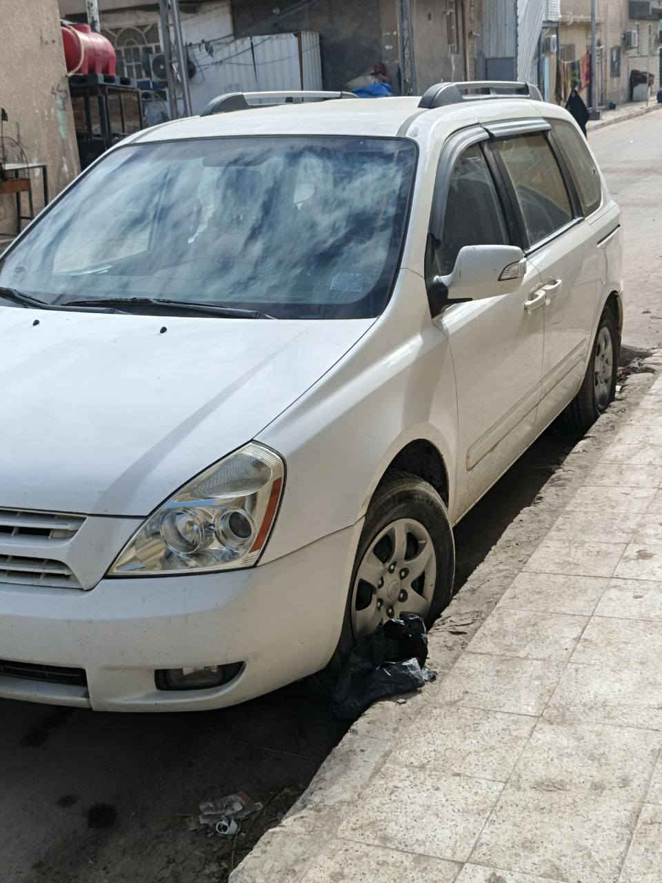 السلام عليكم ورحمة وبركاته...
كيا سيدونا موديل 2009 أمريكي بترة ، لون أبيض محرك 3800 رقم كربلاء ، فيها صوت رواجز عند التشغيل فقط ، وضعف بالدرايم الأيمن...
مكانها النجف الأشرف ، السعر 125 مع مجال بسيط...
حادثها بسيط ، جهة الأيمن .
*********** واتساب.
