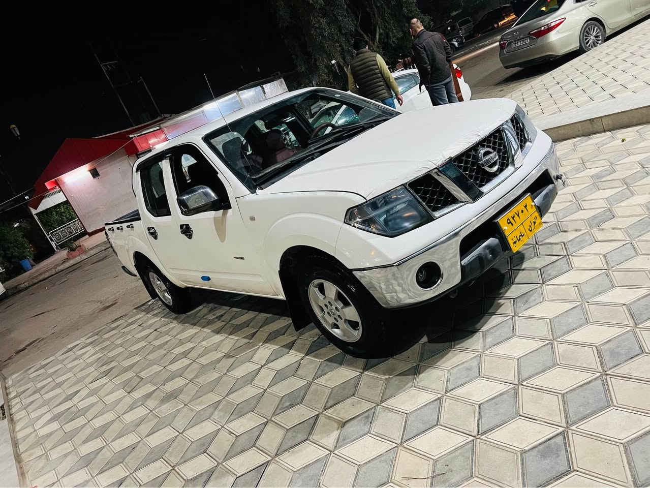 اسلام عليكم للبيع نيسان نيفارة 
 سعره مناسب 67
موديل 2008
كير عادي
محرك جديد
السيارة جديدة وجاهزة من كلشي 
مكينه وكير وحداديه وتبريد وتخم تاير كله جديد 
ما شاء الله سيارة كلش نظيف مرتب بدون مصرف 
سياره جاهزه صدر امامي خلفي جديد مابى مصرف 
دهن كير ومكينه وفلاتر تبريد كلها جديده 
سياره مكانت بى صبغ ابشرط بدون دواخل
واستفسار خابر صاحب ***********
 ‏ملاحظة اني مكلف بنشر ما أجاوب على التعليقات ما متواجد عالفيس شراي خابر وتدلل
مكان سياره كركوك
 وتحياتي للجميع كركوك, العراق
