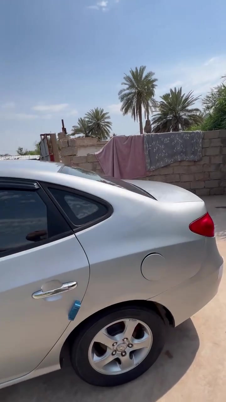 للبيع أفانتي ادوات فول مواصفات السياره نضيفه السعر 42وبي مجال
تخم تاير جديد 
تبريد ثلج 
كير محرك شرط 
الاتصال :***********
