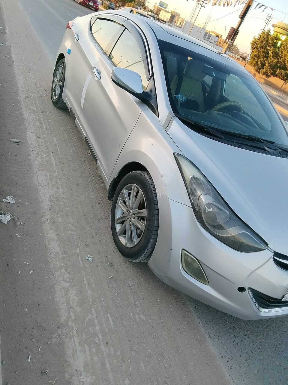 بيه رشت بصفحة سايق أربع قطع
السلام عليكم النترا للبيع موديل 13 خليجي فوال مواصفات عد البصمه مكينه كير جداد حداديه تخم تاير باتري كله  جديد بيه طخه جاملغ خلفي أيسر وطخه وجاملغ امامي أيمن السعر 87بيه مجال الاستفسار اتصل على الرقم التالي ***********
***********
الحله
