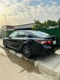 تويوتا كامري • ٢٠٢١ • رقم بغداد