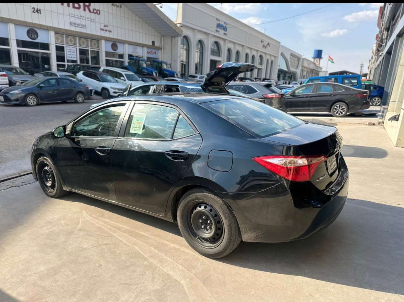 Corolla 2018 LE
جملغ وباب خلفي صبغ
بدون دواخل
بدون ايرباك
تحويل و وكالة ب شرط
$120و مجال
[***********] :واتساب
مكان سيارة اربيل شارع ١٠٠م
