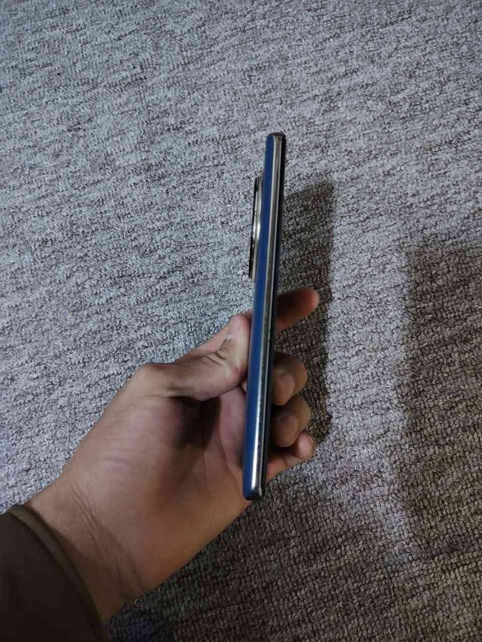 جهاز ريلمي 12 برو بلاص الذاكره 512
الرام 12+12 يعني 24 الجهاز نضيف مو داخل صيانه ابنوبنه 
السعر 230 وبي مجال
التواصل ***********
