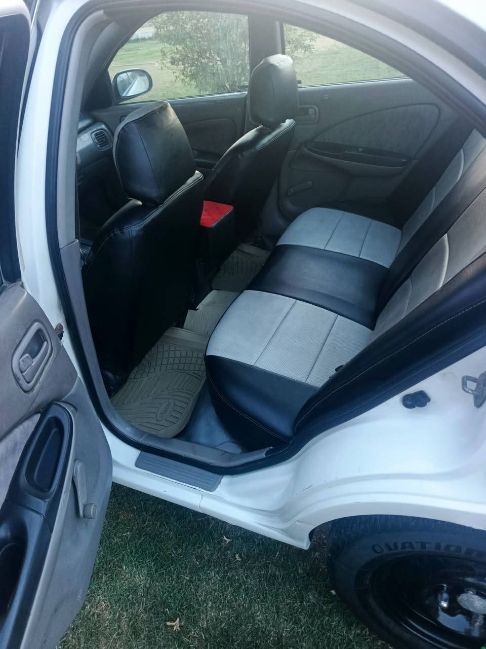 ا
السلام عليكم 
سني :2001 للبيع فقط اعتذر عن الوعده والاقساط 
مكينه الك الفحص 
سنويه جديده وهزه جديده 
تحويل ثاني يوم .. السياره بأسمي 
مكاني الانبار الخالديه . 
الشراي يدخل خاص . 
السعر 75 وبيهه مجال


**إذا كنت صاحب هذا الإعلان وتريد حذفه لأي سبب، رجاءا أرسل رسالة إلى الدعم الفني**