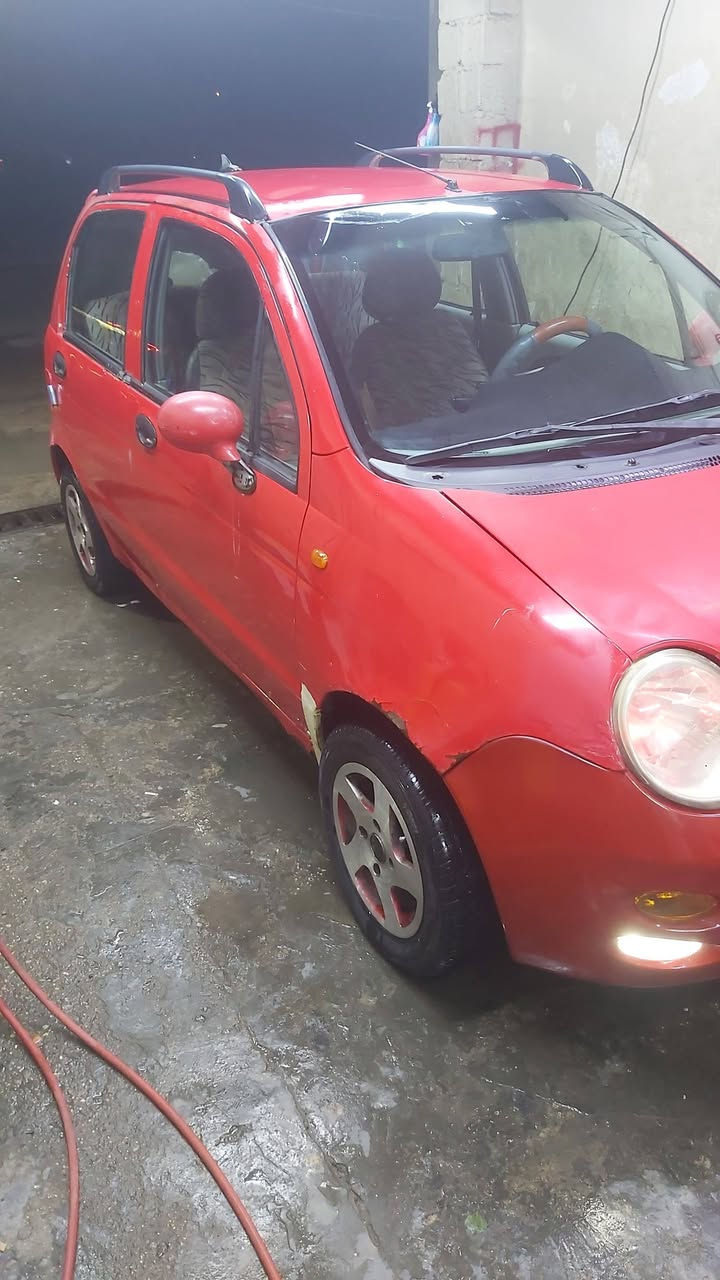 السلام عليكم
بعد اذن الادمن 
كيو كيو 2012
سنويه 2028 بسمي
مكينه وكير نضيفه
كير عادي 
مكينه 4 سلندر
ماشيه 114 الف
مسويله ادامه
 كامله بلكات نوزلات واير بلك باتري جديد
مبدل صدر جديد
تايرات جدد أمامي 
نواقصه فقط راديتر تبريد
عارضه 28 وبيه مجال

رقمي ***********
