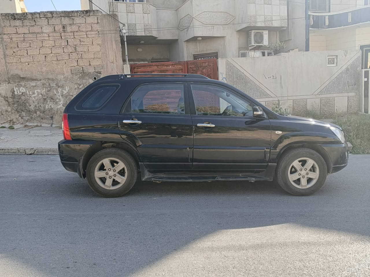 سبورتج مديل 2008 ( شكل  2010 )
السنوية باسمي مصفرة غرامات وكلشي تحويل ثاني 
سنوية الى 2028  
موصفات TLX 
حساسات خلفية كامرة  خلفية 
8 سماعات صوت غضب 
فتحة سقف 
مري شفط 
اشاير بل مري 
اشاير بل جاملغ 
كشنات جلد 
تبريد ثلج 
تدفئة شغالة 
گير  ومحرك شرط 
حجم المحرك 20 
وارد كوري  ( بدون ضرر ) 
بيها  بعض الملاحظات بارد شوية بل باب الخلفي  
السعر 120 ورقة وبيها مجال بسيط  
رقم الهاتف (***********)
