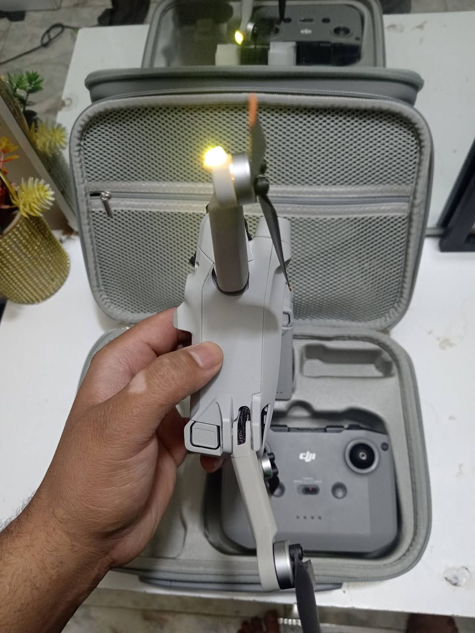 مني 3 ابرو درون نضيفه  كومبو سعر 880مكاني كربلاء توصيل موجود بس اخذ عربون رقمي ***********
