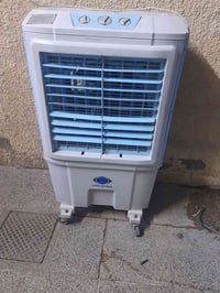 مبرده وسط ٣سرع السعر ٦٥الف عل الفحص موبايل٠٧٧٠٦٢٦٥٧٦٦ واتساب