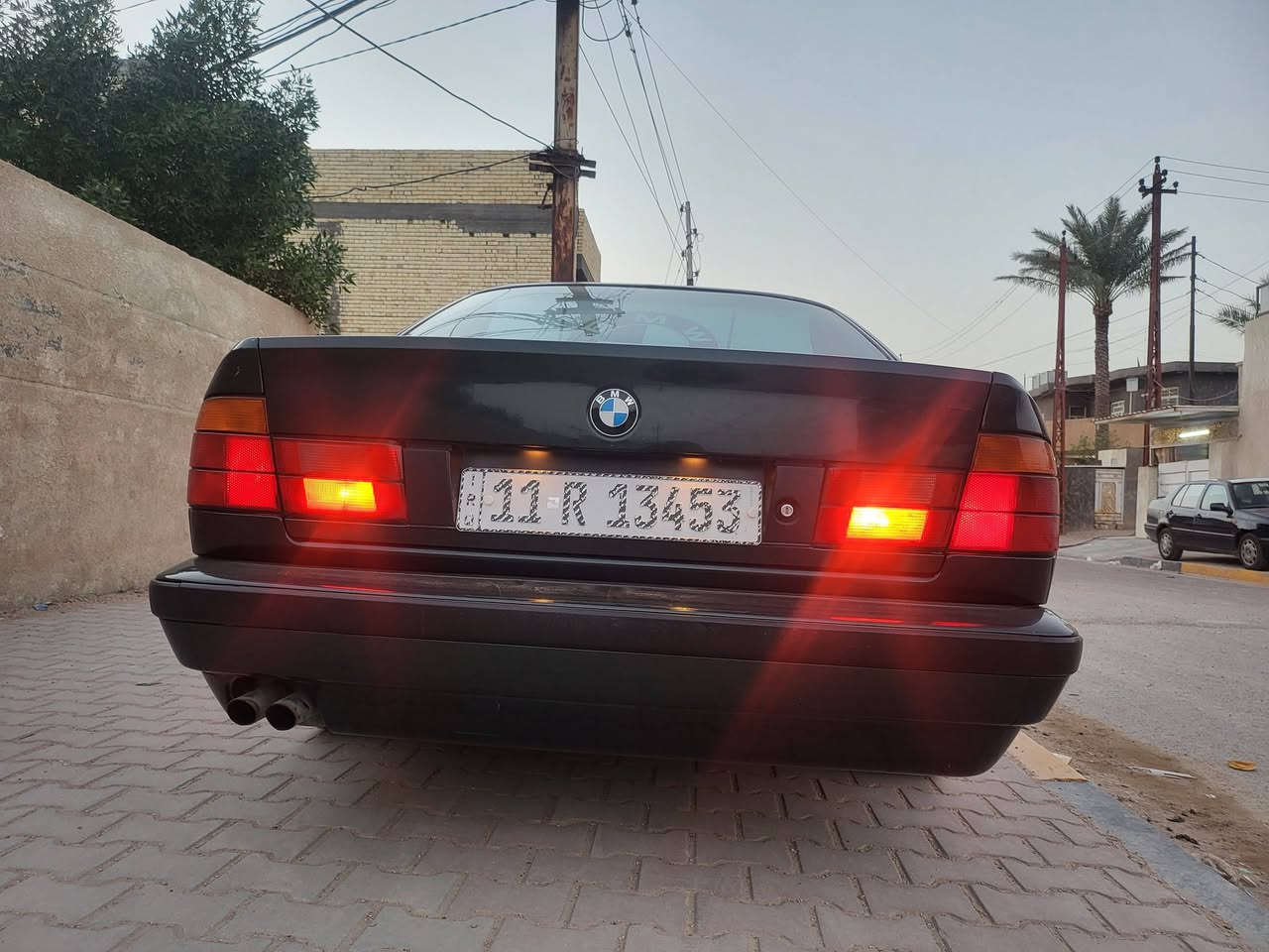 اسلام وعليكم
BMW e34 525i 1993
 للبيع 
السياره مكفوله من كلشي فقط صبغ عام صبغ درجه اولى 
جاهزه ع وضع شركه 
السعر 115 بيها مجال 
عنواني بغداد ابو غريب 
*********** وات ساب
