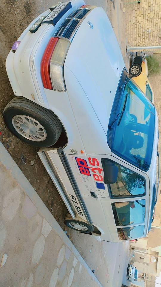 السلام عليكم
اعيد النشر بسبب الوعود الكاذبة 
كلايزر موديل ٩٥ رقم انكليزي انبار  
محرك محور كامري كير نظيف دواخل السيارة رصاصي ونظيفة طخم تاير جديد كهربائيات كله شغالة كامرة  وشاشة  كشن السايق كهربائي جامات امامية خلفية  كهرباء
  حدادية ٥٠% عطله مشط استيرن ينضح دهن ودبل امامي تصليحهن ينزل من سعر السيارة مكان السيارة ميسان 
 سعرة ٣٥ وبيه مجال 
***********
