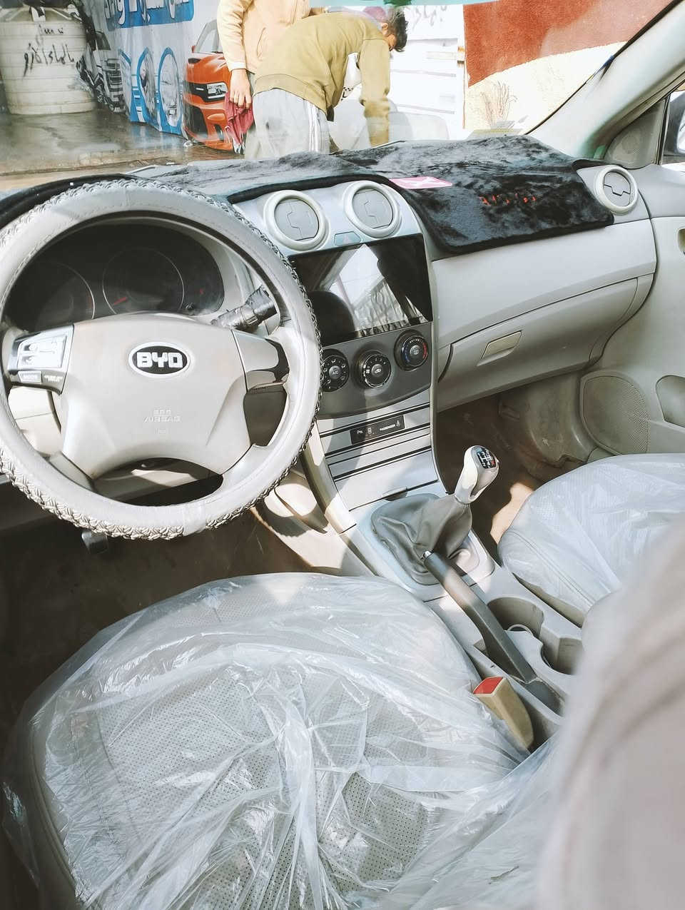 سلام عليكم بي وادي جي 3للبيع
مكفولة من الضربة مكينة جديدة مال حاوية صارله 3 اشهر من شادهه سياره مابيه كل نقص سنويه بسمي بس گيرها البك مايرجع مكان سياره كربلاء السعر 48وبيها مجال الاستفسار ***********
