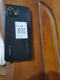 مي ١١ لايت 5G • ٢٥٦ • ٨ رام