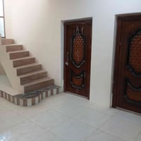 بيت ٢٠٠م • ٥غرف • تضحيه حي المالكي