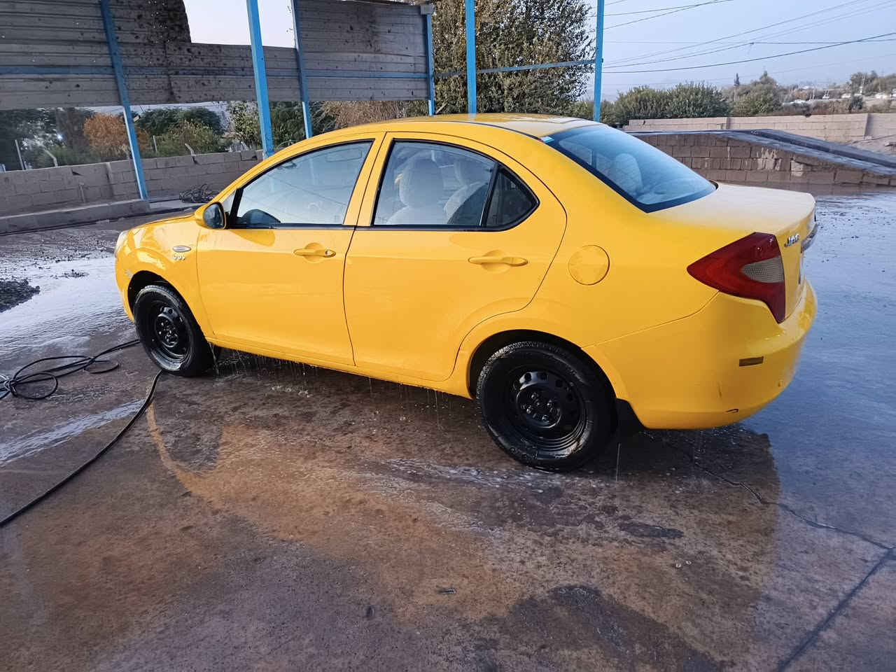 جاک گیرعادی مە کینە زنجیر  2013 ڕقم بغداد بە شە ر تە حویل بە ناوکردن کۆبون بە نزین هه یە سە نە وی نوی 2029 ساحیب سە نە وی لە کە رکوک کورد  ژم ***********فایبە رلە سە ر اڵۆگوڕیشە کە م بە شیک بە دڵم بیت نرخ40گڵاو معامە لە شۆین تق تق
