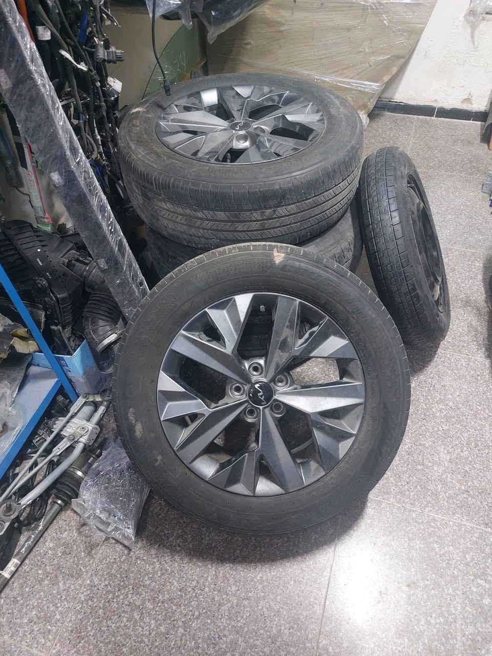 أدوات كيا سبورتج ٢٣و٢٤و٢٥ و٢٦ للاستفسار الاتصال على الرقم بي واتساب العنوان زيونه متواجد ليل نهار ***********
