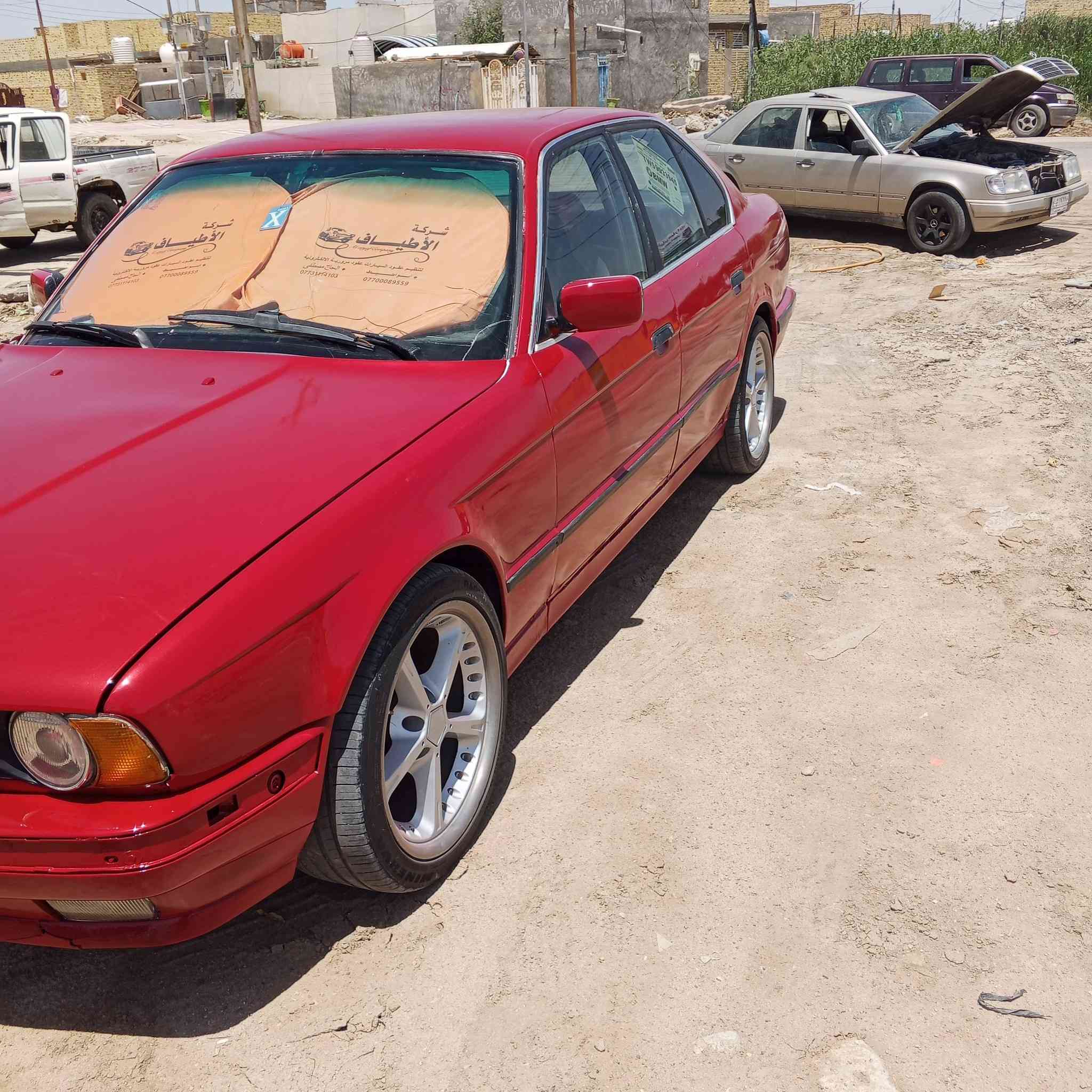 السلام عليكم بي أم 520سياره جهازه تون مطلعه من لفرن صبغ عام كير مكينه حداديه تخم تاير جدد سياره متعوب عليه عوزه بس تبريد مايشتقل موديل 1989 كير تو رقم *********** سعر 55وبيه مجال لطيبين مكان بغداد الشعب بعده مابولشه محرك 520مسكر تك فانوس
