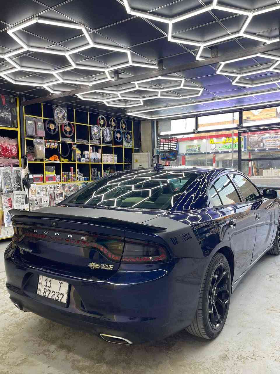 «سلام عليكم»
جارجر 2016 للبيع 
3600 V6 sxt
وارد كندي 🇨🇦  داخله كلين مكفولة كفالة عامة 
هنا صار بيها نص الجاملغ الخلفي رش فقط 
استخدام شخصي السيارة ماشية 162 الف 
سيارة جاهزة من كل النواحي 
تخم تاير و ويل 20 جدد 
تدفئة تبريد 
تشغيل عن بعد 
دوشمة عامة 
مكاني كوت مركز المدينة 
السعر 195$$ 
 للأتصال او واتساب *********** 
سونار موجود
صور امريكا بالمنشور
(التعجبه يتصل الماتعجبة ان شاء الله يحصل الاحسن)
