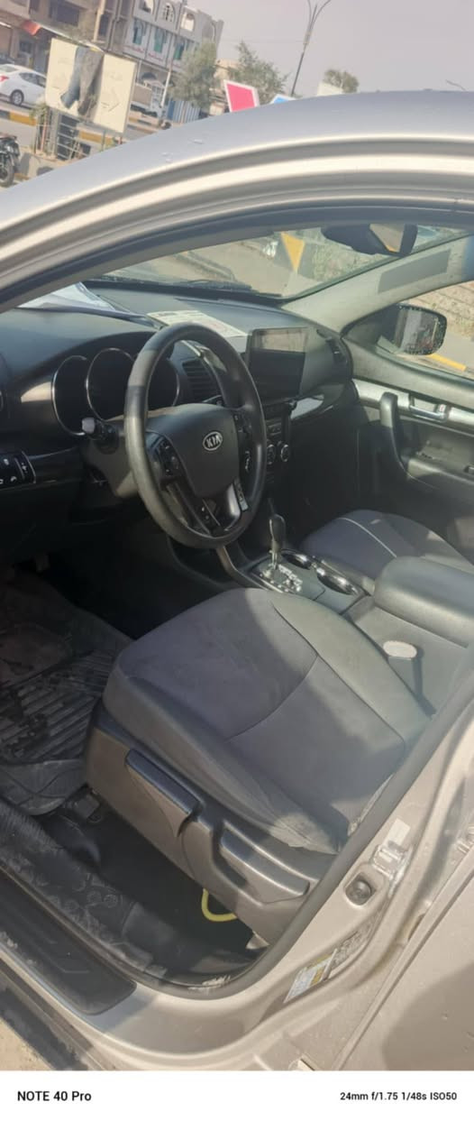 السلام وعليكم كيا سورينتو للبيع موديل
2013 محرك 6 مامفتوح  ماشيه 100
وين من يعجبك روح افحص
سياره مكفوله فقط بيها ملاحظات بسيطه 
قطعتين تبريد ثلج شرط
سبعه راكب رقم نينوئ بسمي الئ 2029
اني الشرعي مالتها شرط التحويل 
الرقم /*********** بي واتساب
