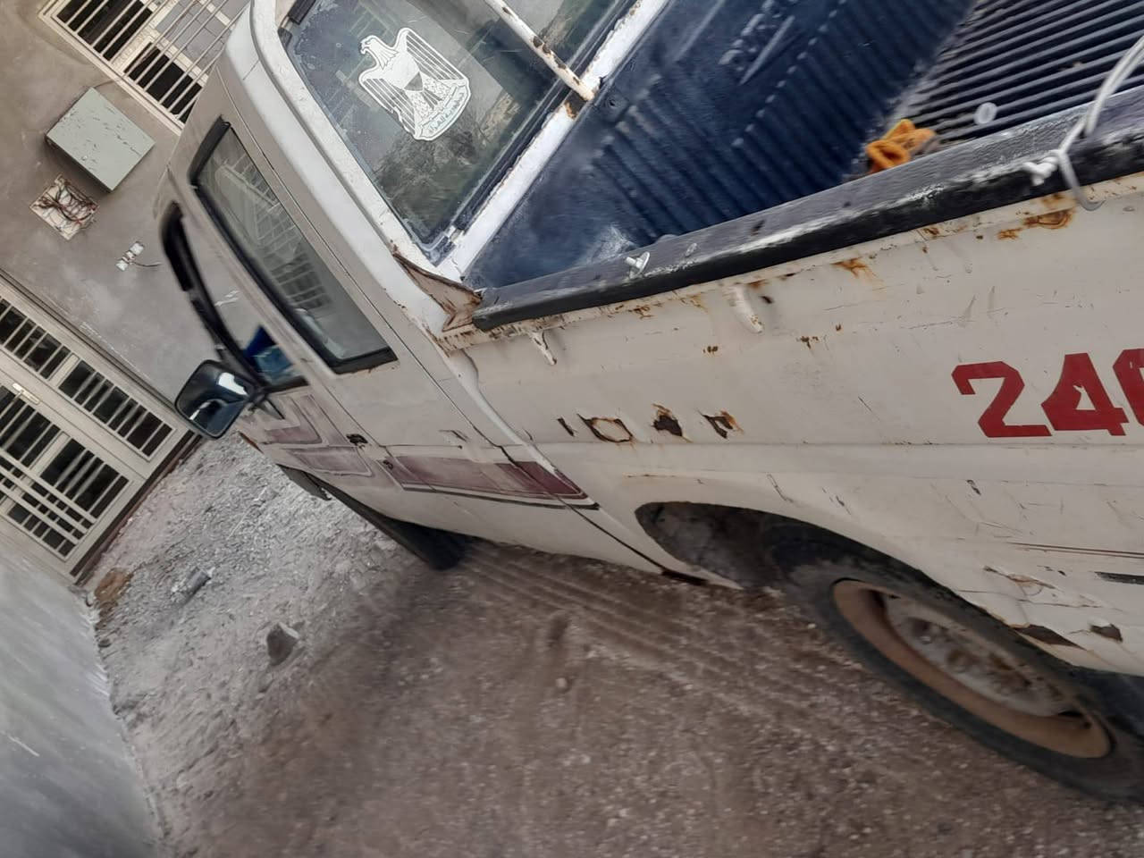نسيان دبل قماره موديل 1990 كير ومكينه مكفولات وحداديه جديدة وراعيها يمي سعرها 23 مكانها البصره سفوان وأنا مكلف بالنشر هذا رقم مالك السياره
‏‪***********‬‏
