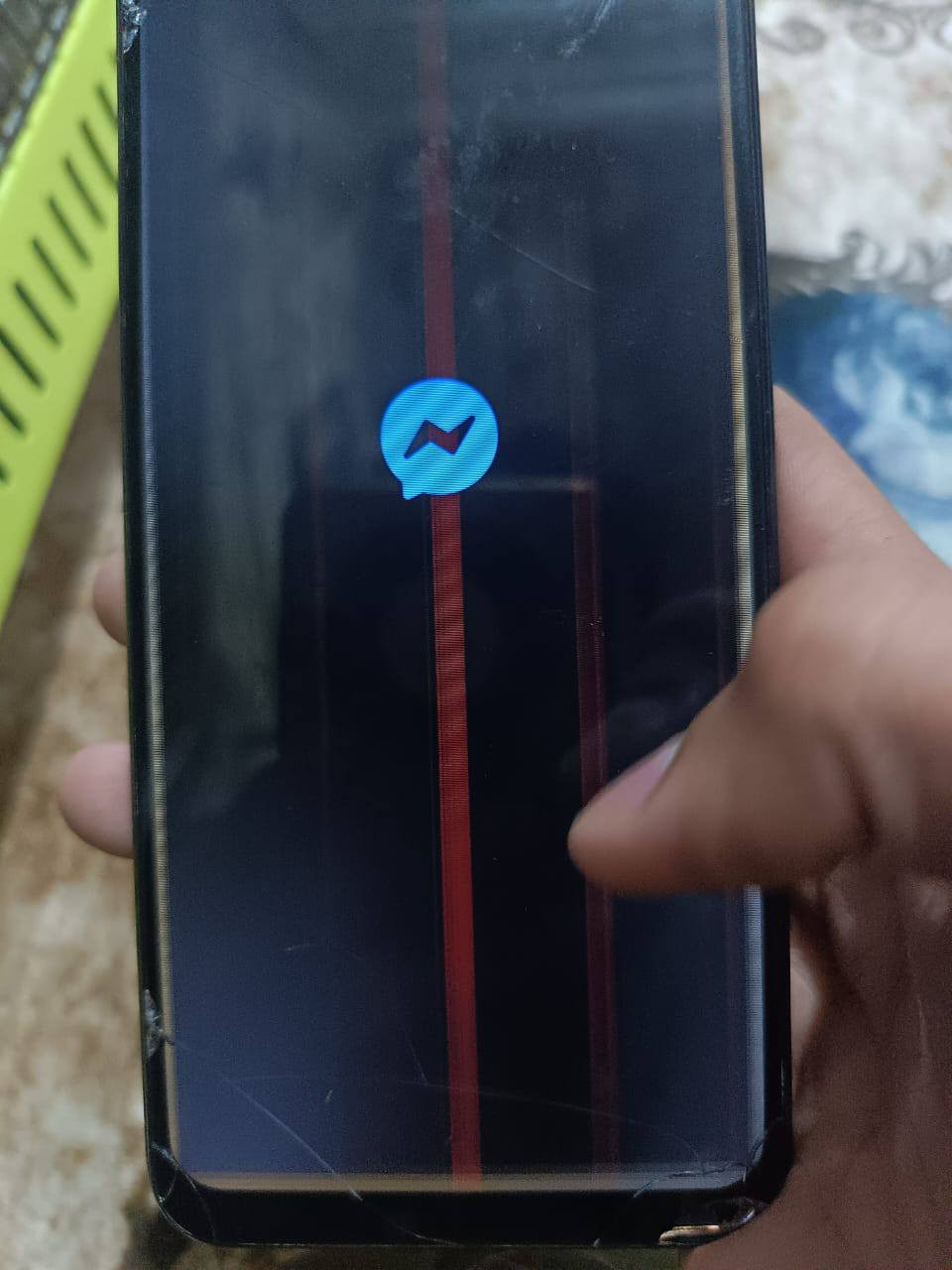 للبيع هاتف OPPO A57
تفاصيل الجهاز:
​الموديل: OPPO A57 (CPH2387).
​المعالج: Helio G35 Octa Core.
​الذاكرة الداخلية: 64 جيجابايت.
​الرام: 4 جيجابايت (+ إضافي).
​البطارية: 5000 مللي أمبير.
​حالة الجهاز (للأمانة):
​الشاشة فيها كسر خارجي واضح كما هو موضح بالصور.
​تظهر أحياناً خطوط حمراء طولية على الشاشة وتختفي أحياناً أخرى.
​الجهاز يحتاج إلى تبديل شاشة بشكل أساسي
​باقي أجزاء الجهاز والقطع الداخلية شغالة (بورد، بطارية، كاميرات).
​السعر: قيم واخذ 
​الموقع: بغداد - أم الكبر.
للاستفسار ***********
