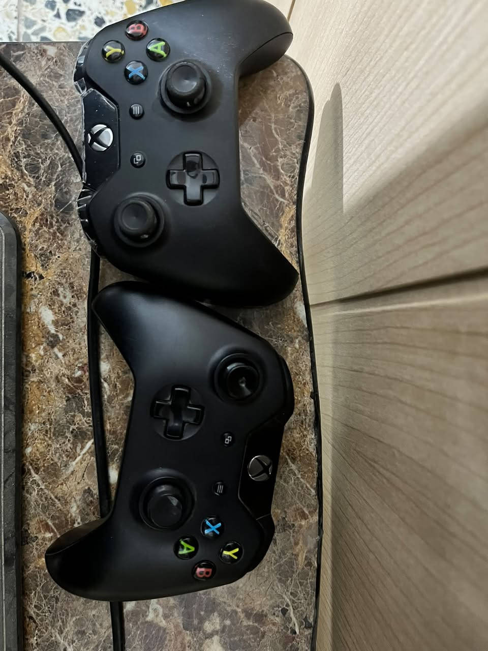 Xbox one fat
جهاز لوك ستيكر ممفتوح ونظيف كلش ويا جوستك وحده سعره 120 فقط الجهاز وجوستك واذا تريد جوستك اضافيه يصير 140
بدون الهارد والبطاريه


**إذا كنت صاحب هذا الإعلان وتريد حذفه لأي سبب، رجاءا أرسل رسالة إلى الدعم الفني**