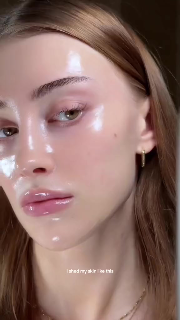 🌼 APRILSKIN – ماسك التقشير الطبيعي بالكلندولا 🌼
ينظّف المسامات، يفتح البشرة، ويخليها ناعمة ومتوهجة ✨
بتركيبة الكالندولا + النياسيناميد + أحماض BHA و PHA، ينطيك إحساس نظافة وانتعاش من أول استخدام 💛

📦# الأسعارتنافسيه #


**إذا كنت صاحب هذا الإعلان وتريد حذفه لأي سبب، رجاءا أرسل رسالة إلى الدعم الفني**