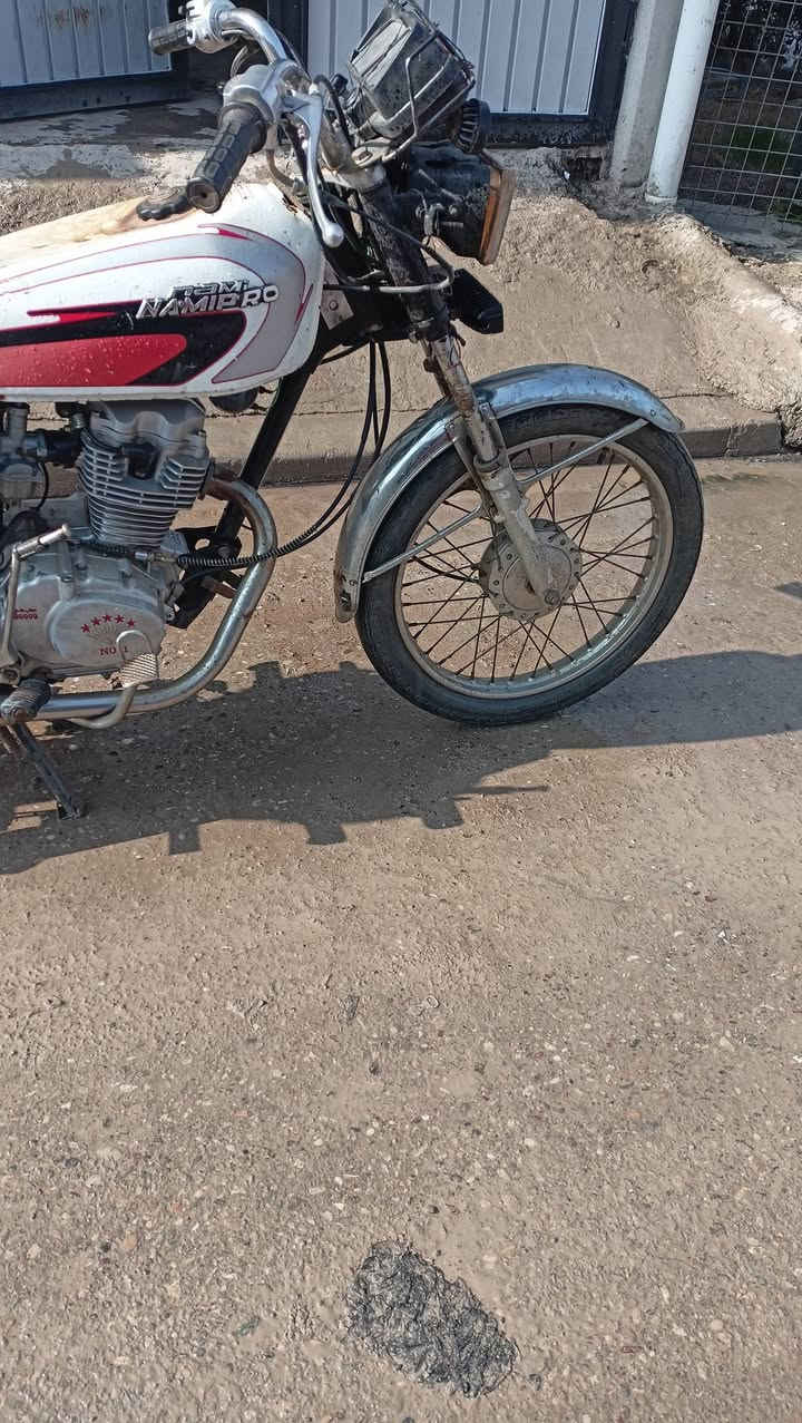 بارت خمس 99999
للبيع 
السعر 230
ويرمنيا شغالة يرادلة باتري
محرك نضيف 
***********
