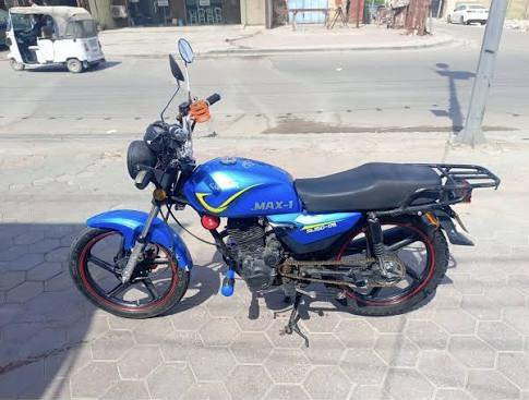 دراجه سونك ماكس للبيع موديل 2025 نضيفه برغي ماصلح بيه ولا اطابه للتصليح اوراقه كامله وسعر خاص او واتساب *********** المو شراي ليجي
