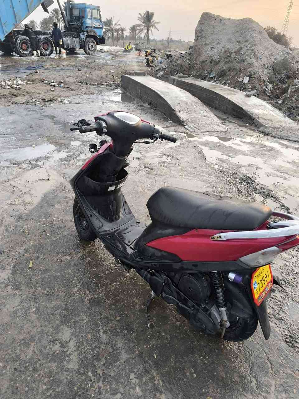 دراجه ماكس عدله دراجه بدل بس والفات فقط سعر 650 وبيه مجال حك الجيه  البصره القرنه بني منصور النعيم /***********
