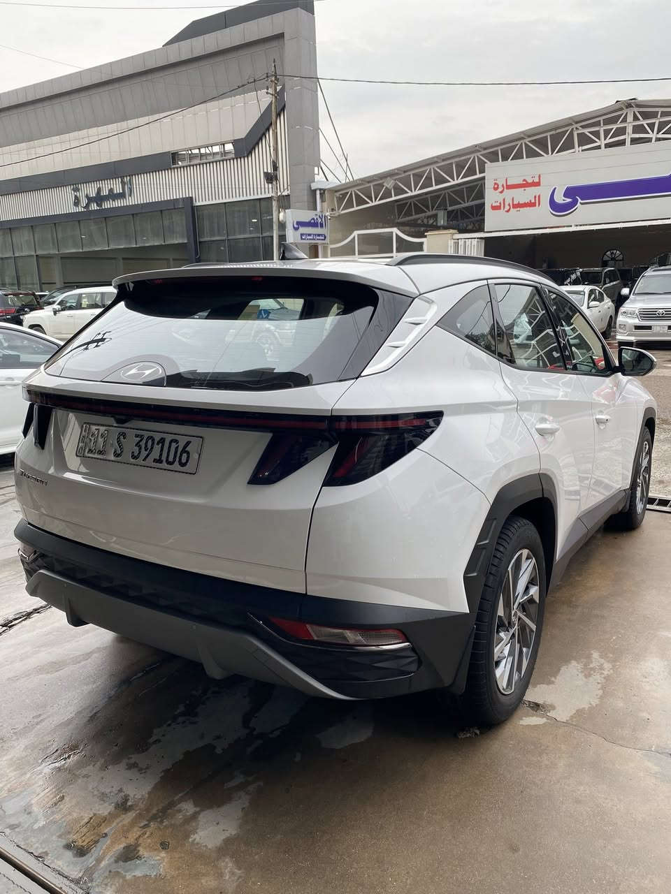 توسان 2023 خليجي مكفولة كفالة عامة ✅
ماشية 34 الف فقط حقيقي داخل ابيض عداد ديجيتال شاشة رقم بغداد جديد بأسمي السعر 210 وبيها مجال بسيط العنوان بغداد معارض النهضة فرع المصرف او الثالث 
للاستفسار *********** متواجد خاص واتساب
