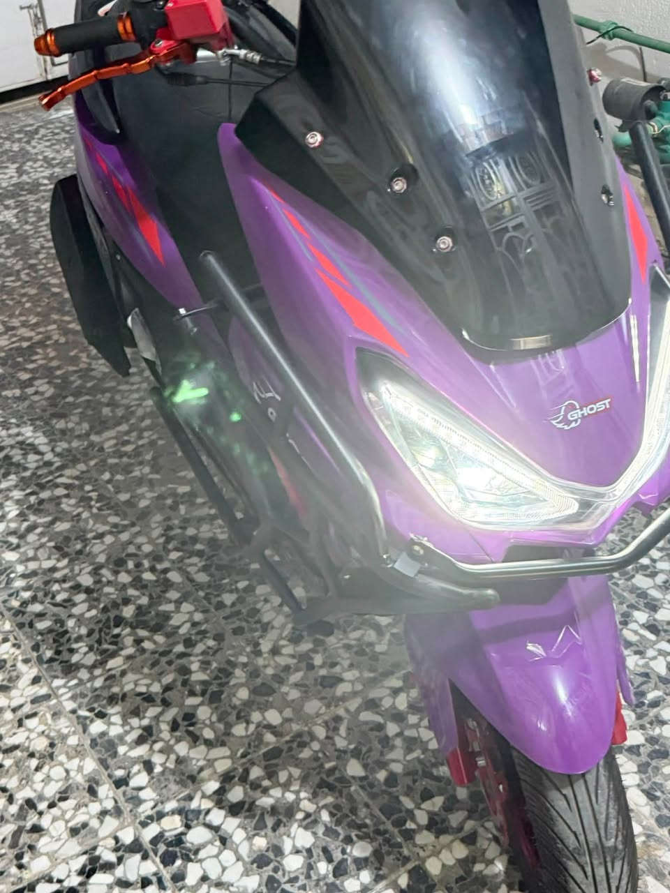 سكنس بنفسجي موديل ٢٠٢٥
سعر مليون و ٦٠٠ الف و بيها مجال 

***********
