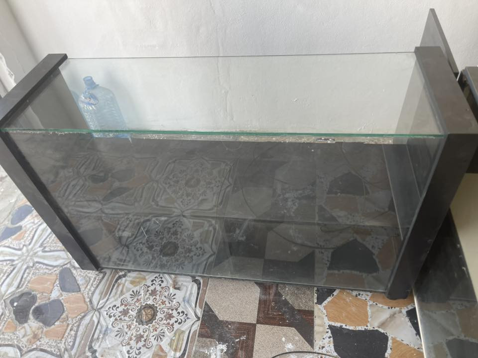 ديكور كامل مال موبايلات للبيع ميز عدد 2 
بورد خشب عدد 2 عارضه مال موبايلات 
+158 جنكال حديد 
للتواصل على ***********

العنوان سايدين حي صدام
