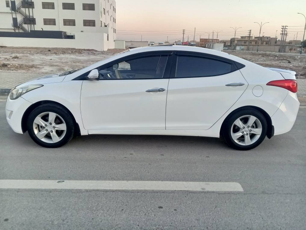 السلام عليكم 

النترا للبيع 

موديل 2014 خليجي

السعر 117 وبيها مجال 

***********

فول مواصفات واحد على واحد
السياره بيه 3 قطع فقط صبغ 

تخم تاير 
باتري جديد
محرك 2000 دوش 
فتحه
تحكم مري 
تحكم استيرن 
شاشا
كامره 
بلاتوث 
اوكس
وهواي مواصفات بعد

شراي اتصال فقط 

رقم اربيل تحويل ثاني يوم 

مكاني واسط مركز المحافظه

*********** دهل اوران, واسط
