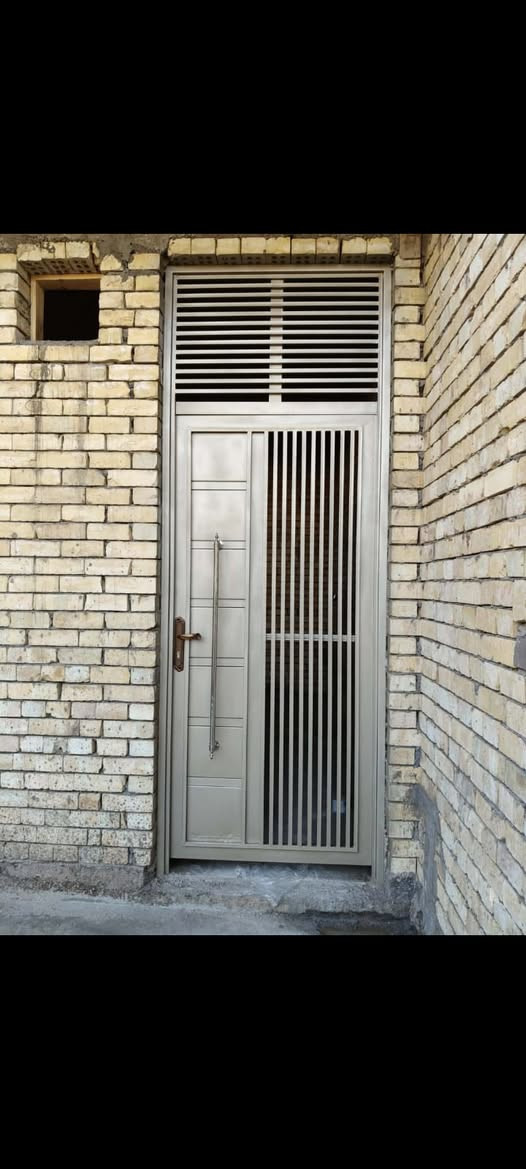 بسم الله الرحمن الرحيم يعلن معمل حداد أبو هارون الابواب و الشبابيك على كافة الموديلات الجديدة الابواب قاصة*ابواب خارجية كافة أنواع نقشات جنل 4ملم داخل مليم ربع40الف /جنل 4ملم داخل مليم نص 45الف/جنل 4ملم داخل 2ملم60الف///العنوان بغداد جسر ديالى القديم مقابل المصرف الرافدين الاتصال وتواصل على الارقام ***********///***********///***********///*********** أهلا وسهلا بك زائرنا الكريم
