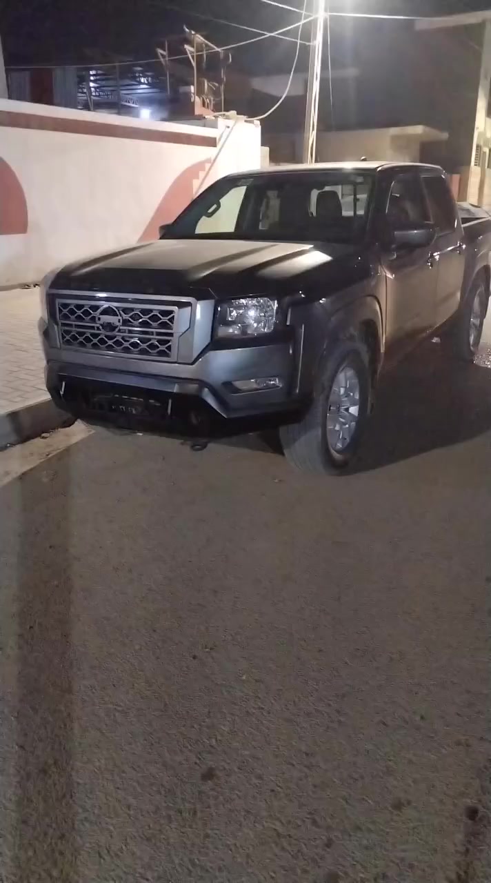 السلام عليكم
للبيع نيسان فرونتير موديل 22

مواصفات sv pllas

 الدعامية نفسها راجعه ومصبوغة 

و ببها تعديل بارد وتكحيل بالجاملغ الخلفي جهة السايق

و مبدل بيها لايت جهة السايق

طاك بيها ايرباك ستيرن وبرتات الستيرن راجع سستم

مابيها اي نقص

ماشيه 27 وقابل للزيادة 

بدون رقم

السعر 205 وبيها مجال

للأستفسار الاتصال على الرقم ***********

غير متواجد على الفيس ولا مازنجر
