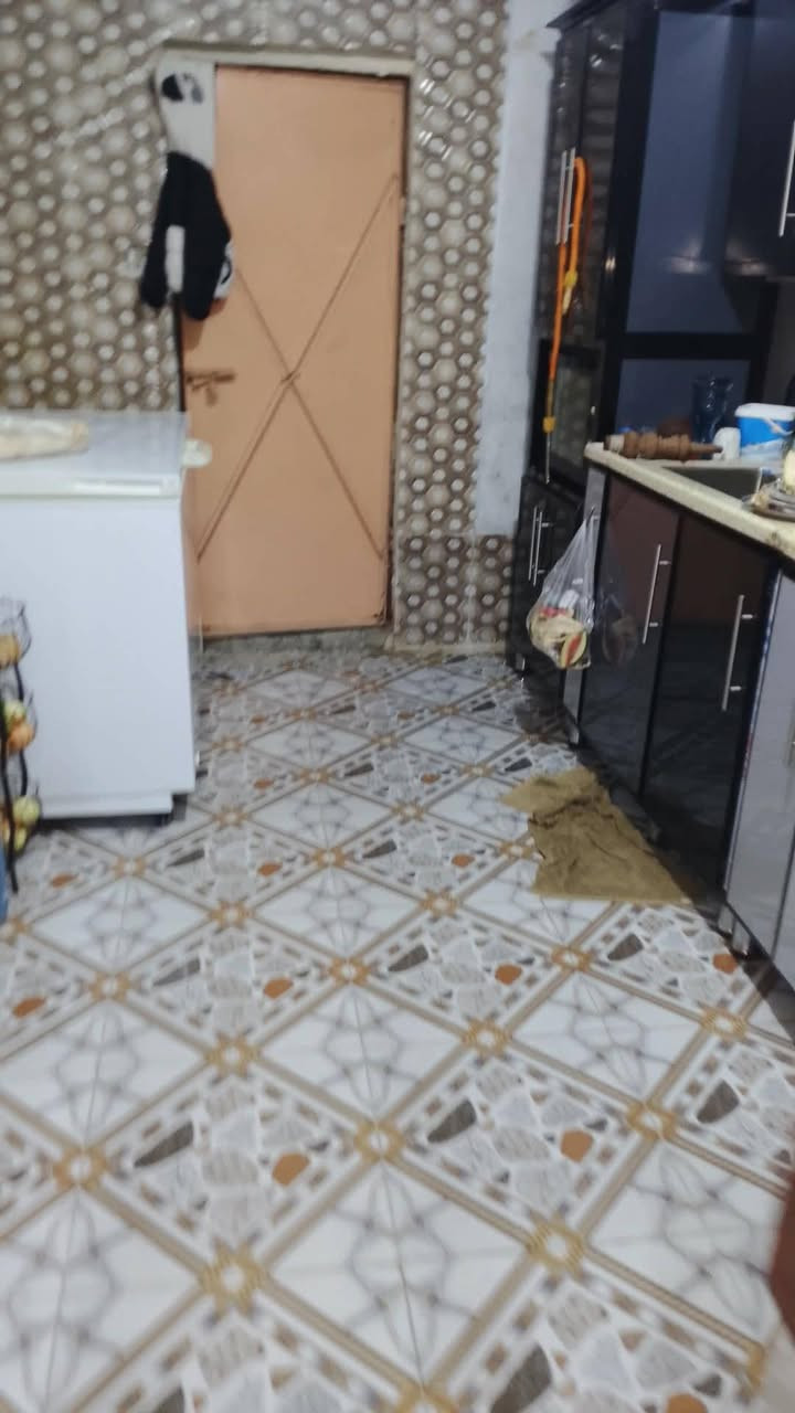 هذه البيت للايجار بلعصافير


**إذا كنت صاحب هذا الإعلان وتريد حذفه لأي سبب، رجاءا أرسل رسالة إلى الدعم الفني**