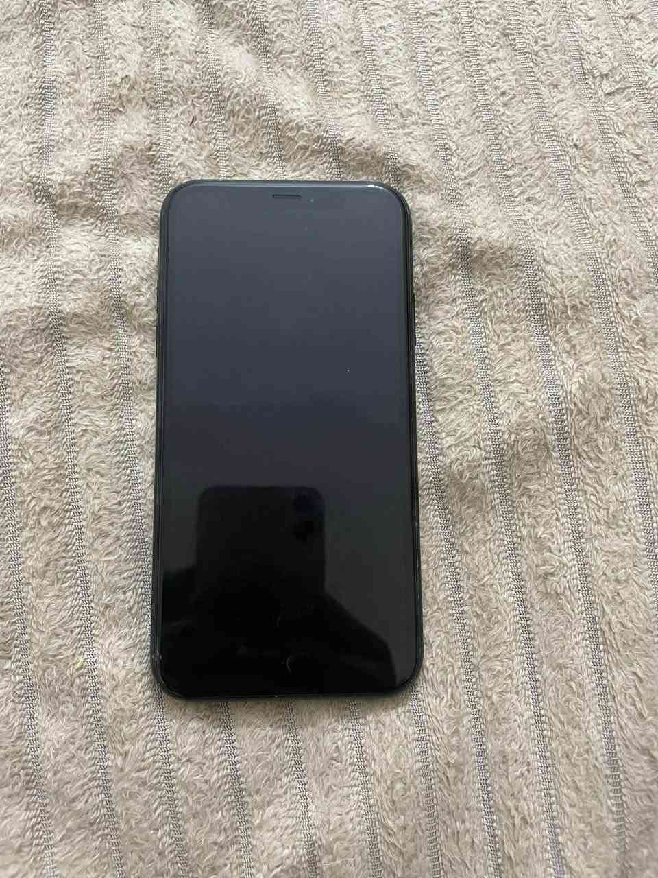 سلام عليكم
xr للبيع

جهاز نضيف مبدل بطارية وفيس ايدي متوقف فقط 
رد
مكاني بغداد شماعية سعر 150 وبي مجال رقمي ***********
