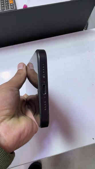 ايفون 15برو ماكس جهاز نضافه 100/100 مامفتوح شرط الفحص
شرق اوسط  بطاريه 88 الذاكره 256 تك سيم كارت 
سعر 1090 يعني مليون وتسعين 
مكاني كربلاء 
***********
