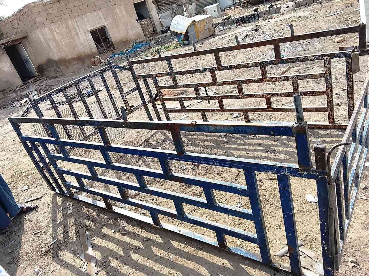 سلام عليكم محجر كيا للبيع نضيف مكان ديالى بعقوبة سعر ١٥٠ وبيه مجال ***********
