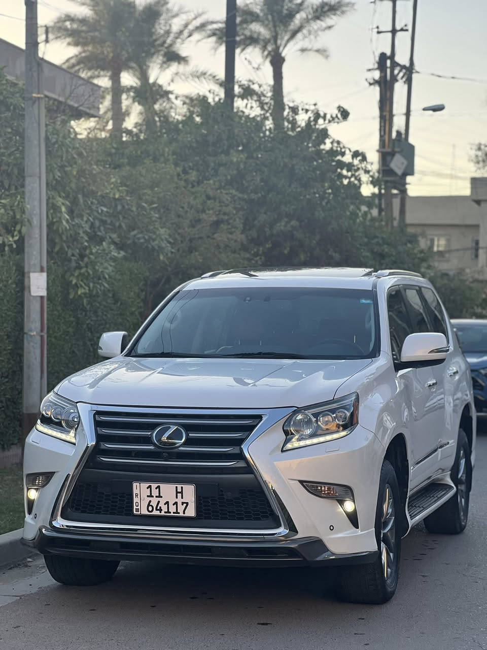 لكزز 2014 خليجي ساز
بدون حادث وبدون صبغ فقط بارد بسيط 
فول مواصفات ١/١ 
مكانها بغداد / حي الجامعة 
للاستفسار.  ***********
السعر.   ٣٢٥$
