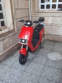 سلام وعليكم درجه نوع F6سبوره  اربعا بطاريات 20امبير 48فولت  بريكات هدر...